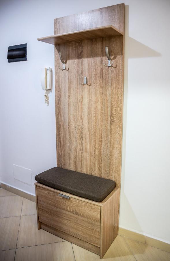 Vibe Studio Apartment Tirana Exteriör bild