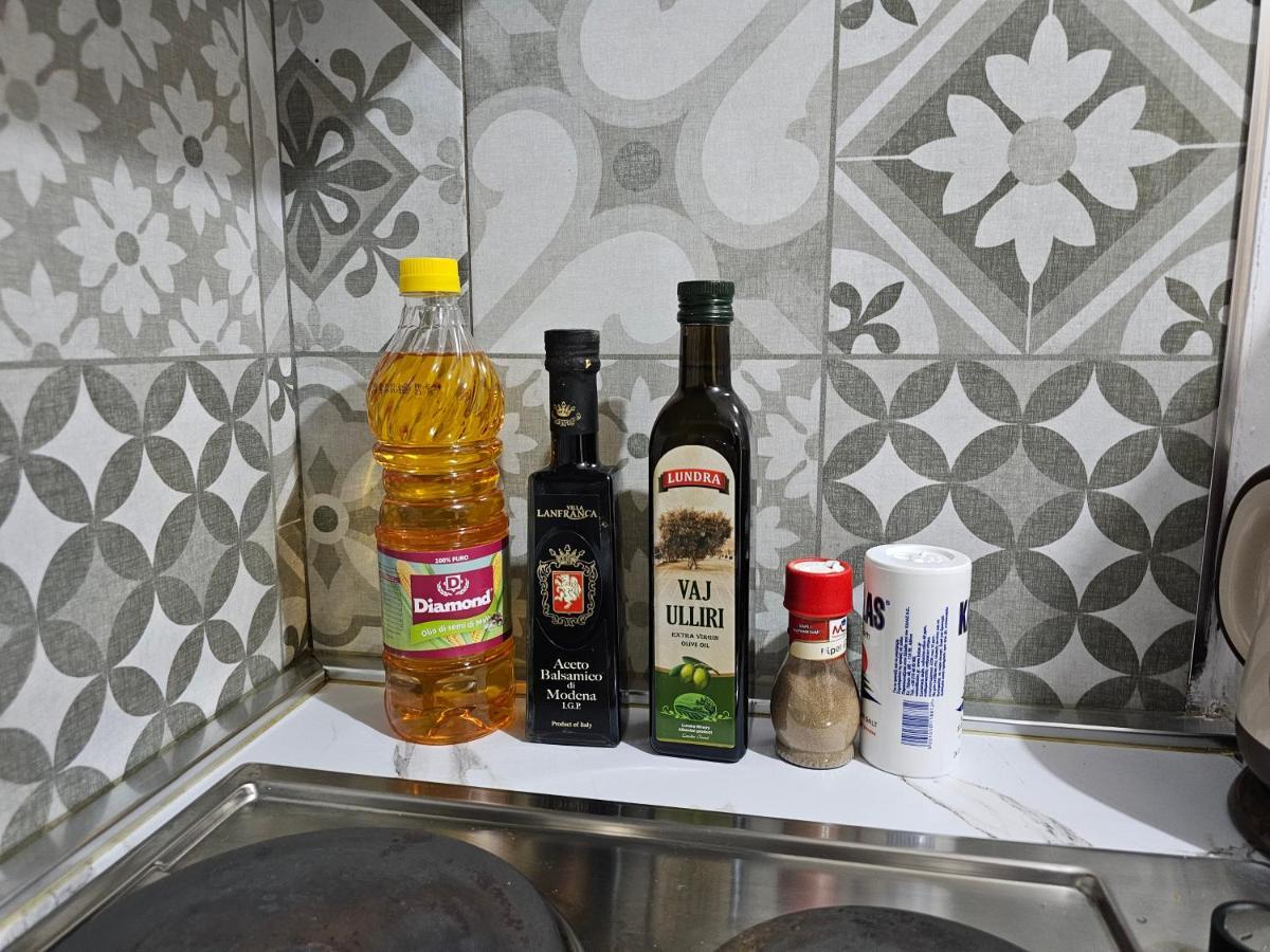 Vibe Studio Apartment Tirana Exteriör bild